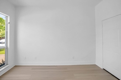 ***SELLER IS OFFERING CONCESSIONS TOWARD A RATE BUYDOWN! Welcome - photo 12