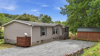 (private lake, pond, coastal) Home For Sale in Franklin North Carolina