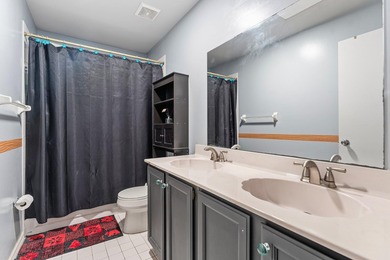 RARE OPPORTUNITY IN STONEBRIAR WITH 5 BEDROOMS, 3.5 BATHS! - photo 19