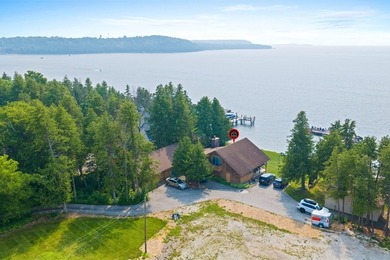 A true needle in a haystack! This rare 125-foot waterfront - photo 4