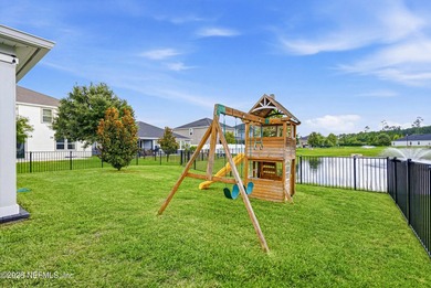 Welcome to this beautifully maintained 5-bedroom, 3-bathroom - photo 32