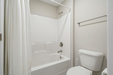 Welcome to Harborview, where coastal charm meets modern comfort - photo 33