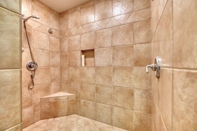 Spectacular 6,572 sqft oceanfront custom-built home situated on - photo 14