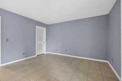 SELLER IS OFFERING A CREDIT TOWARD THE BUYER'S CLOSING COSTS! - photo 24