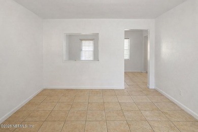 Great opportunity for investors or first-time buyers. This - photo 5