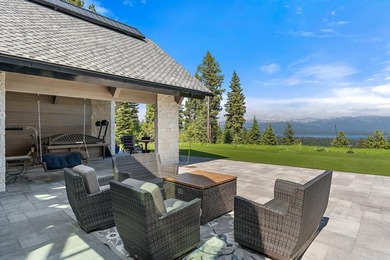 Elegant & incredibly well thought out custom estate with - photo 50