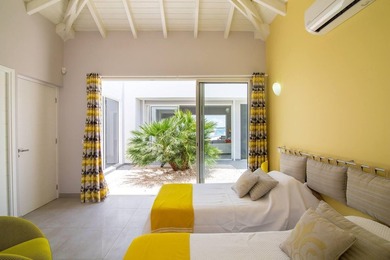 Channeling understated luxury and panoramic Caribbean beauty - photo 11