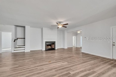 Welcome to 392 Station Parkway, where Lowcountry charm meets - photo 12