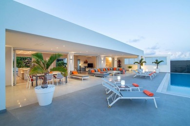 Channeling understated luxury and panoramic Caribbean beauty - photo 13