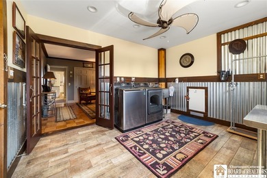 Spectacular Lake Erie Waterfront! This beautifully updated 4-5 - photo 21