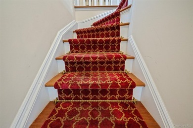 Spacious and beautifully maintained 3-bedroom, 2.5-bath home - photo 25