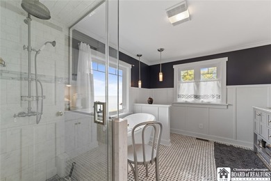 Spectacular Lake Erie Waterfront! This beautifully updated 4-5 - photo 26