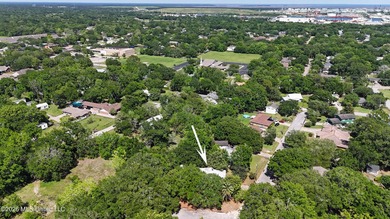 Welcome to this beautiful, spacious, 3-bedroom, 2 bath home in - photo 26