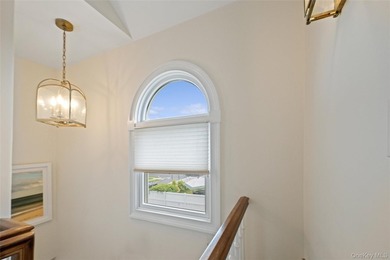 Spacious and beautifully maintained 3-bedroom, 2.5-bath home - photo 26