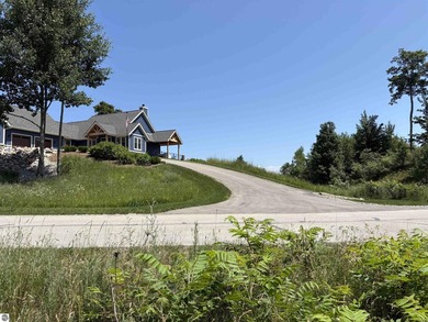 Build your Northern Michigan dream home in one of Suttons Bay's - photo 2