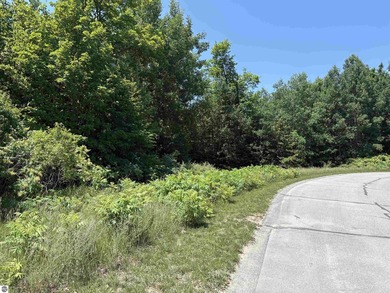 Build your Northern Michigan dream home in one of Suttons Bay's - photo 3