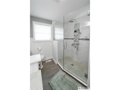 Spectacular Lake Erie Waterfront! This beautifully updated 4-5 - photo 37