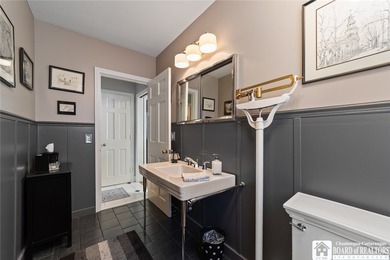 Spectacular Lake Erie Waterfront! This beautifully updated 4-5 - photo 41
