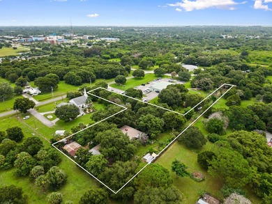 A truly one-of-a-kind property where privacy, sustainability - photo 1