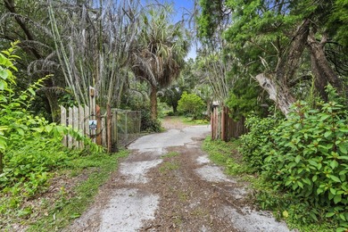 A truly one-of-a-kind property where privacy, sustainability - photo 6
