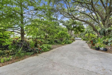 A truly one-of-a-kind property where privacy, sustainability - photo 8