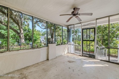 INVESTOR SPECIAL THAT NEEDS FULL RENOVATION OR TEARDOWN. This - photo 3