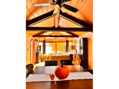 Beautiful Lake Retreat - photo 29