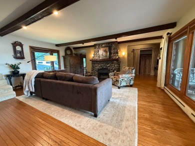 Beautiful Lake Retreat - photo 12