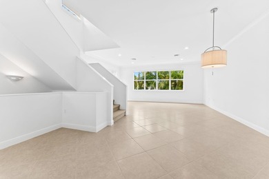 Downtown Fort Lauderdale Townhouse in Gated Community. Corner - photo 5