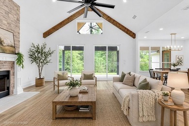 Welcome to your brand-new home in the gated Hideaway Lake - photo 7