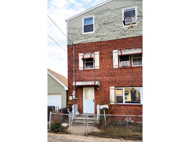 East River - Bronx County  Home For Sale in Bronx New York