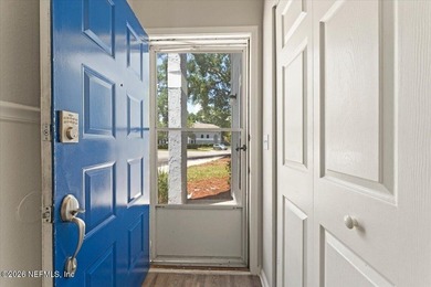 Opportunity in the desirable Mandarin Glen community! This 2 - photo 22