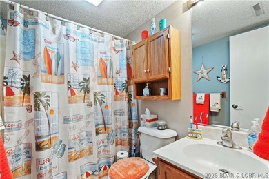 Motivated sellers! Experience the ultimate lakefront lifestyle - photo 24