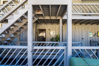 Motivated sellers! Experience the ultimate lakefront lifestyle - photo 31