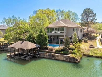 Lake Home For Sale in Hot Springs, Arkansas