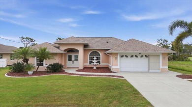 Rotonda West Lakes and Canals Home For Sale in Rotonda West Florida