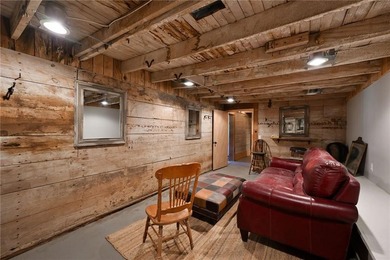 Welcome to Top of the World! Featuring 4 Seperate Living Spaces - photo 43