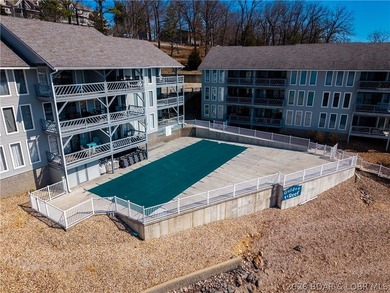 Motivated sellers! Experience the ultimate lakefront lifestyle - photo 48