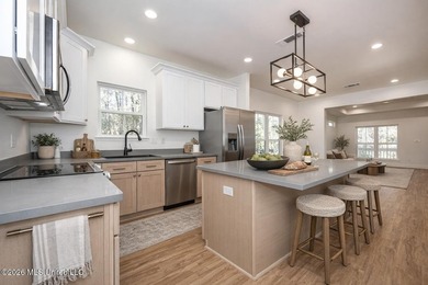 Welcome to this stunning new construction home in Hickory Hills - photo 5