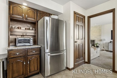 Welcome to 19094 Walden Dr in Spring Lake, where charm meets - photo 12