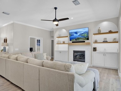 Welcome to your own private retreat on the beautiful Hidden - photo 15