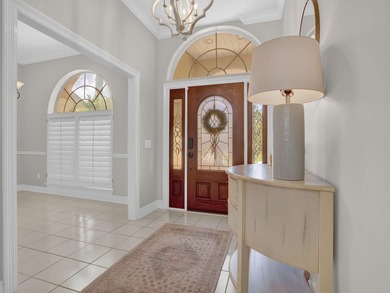 Welcome to your own private retreat on the beautiful Hidden - photo 18