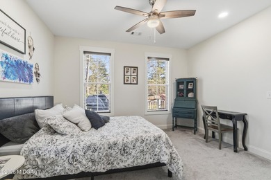 Experience the elegance of this stunning Craftsman-style - photo 21