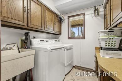 Welcome to 19094 Walden Dr in Spring Lake, where charm meets - photo 22