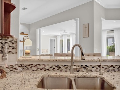 Welcome to your own private retreat on the beautiful Hidden - photo 25
