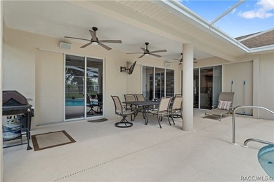 **Stunning Pool Home in Spring Hill's Pristine Place**Discover - photo 25