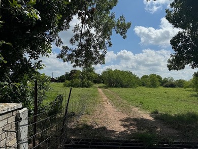 DRASTIC REDUCTION: Located just outside of Round Top (3.5 miles) - photo 9