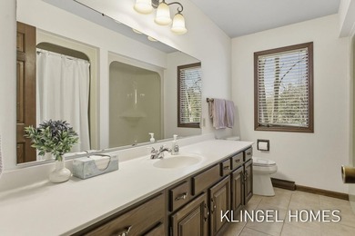 Welcome to 19094 Walden Dr in Spring Lake, where charm meets - photo 30