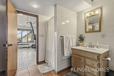 Welcome to 19094 Walden Dr in Spring Lake, where charm meets - photo 35