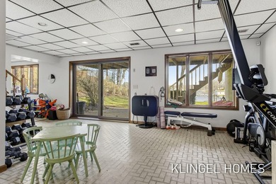 Welcome to 19094 Walden Dr in Spring Lake, where charm meets - photo 37
